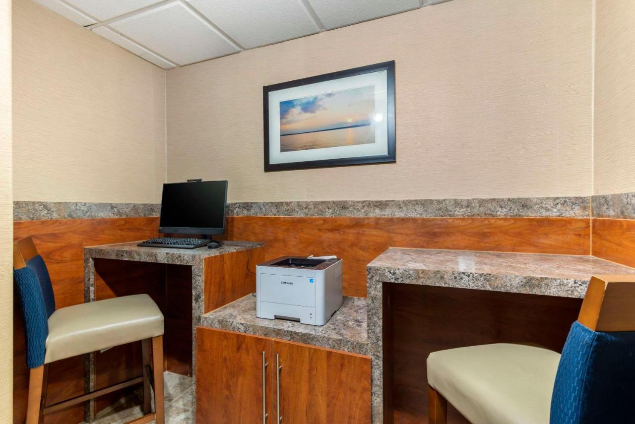 Comfort Suites At Kennesaw State University Экстерьер фото